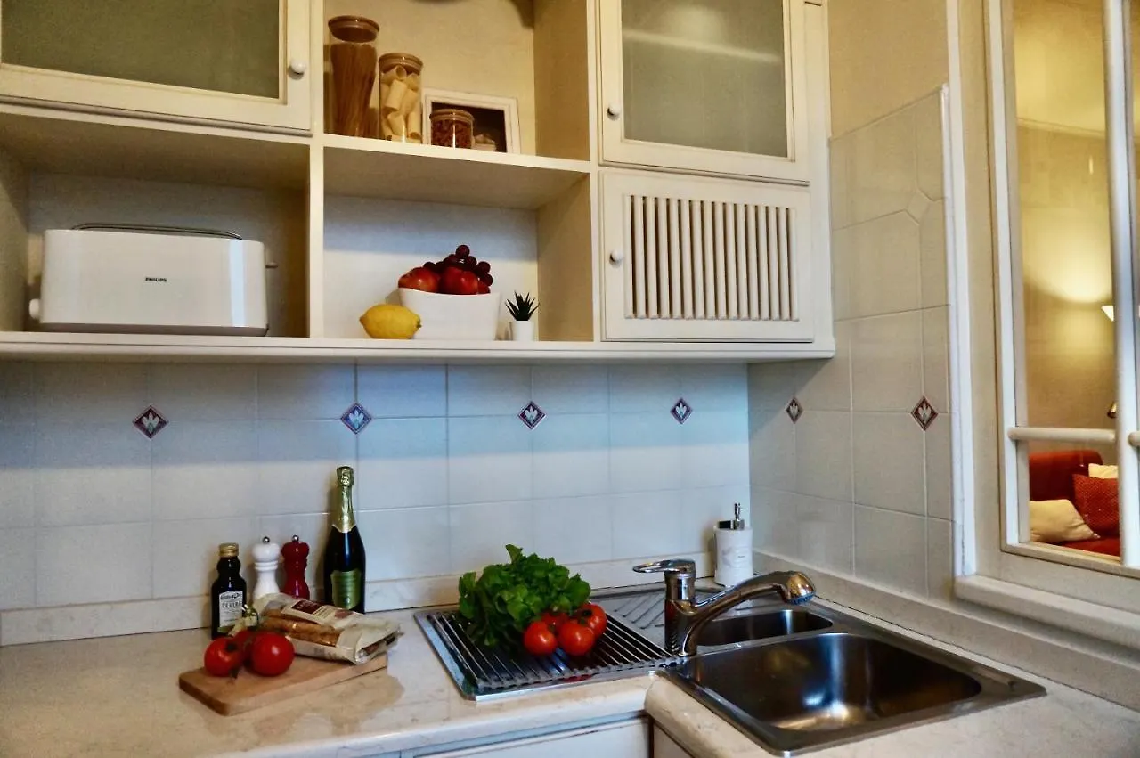 아파트 Belle Ile Lake View Suite Cadenabbia