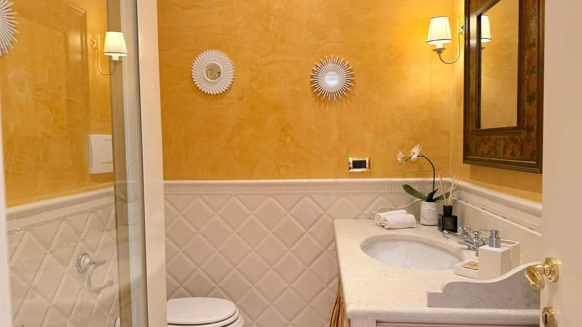 Апартаменты Belle Ile Lake View Suite Cadenabbia